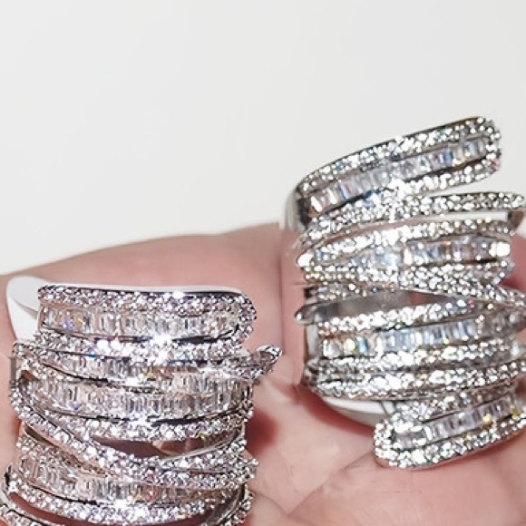 6.4 kt. 9.25 sterling silver & treated diamond stacking ring sizes 7, 8 or 9 - Picture 8 of 9